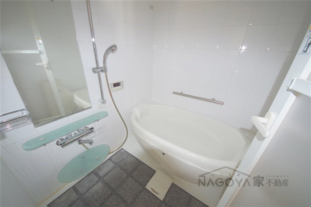 プレサンスロジェ丸の内 風呂画像