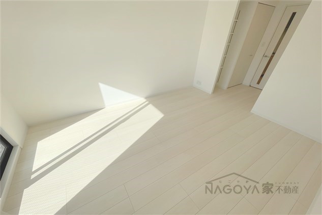 S-RESIDENCE尾頭橋beaute リビング