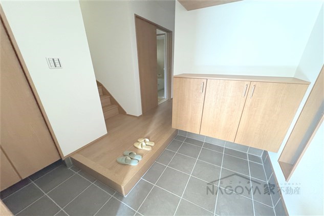 元宮町貸家 玄関