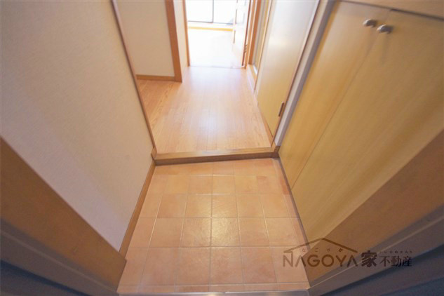 ＳＴＵＤＩＯ　ＳＨＩＲＯＧＡＮＥ 玄関