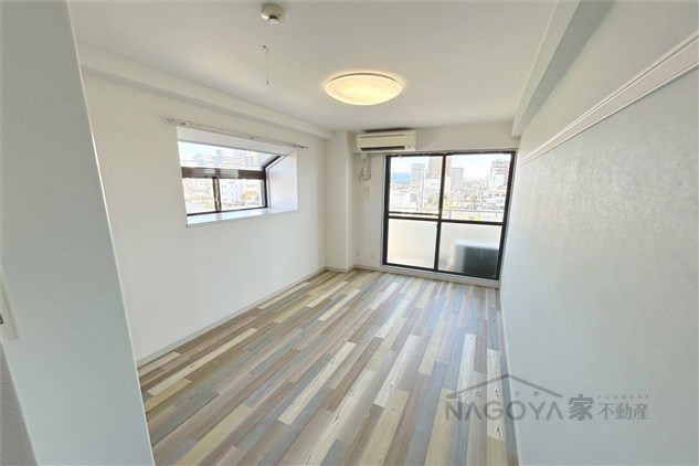 ガーデンパレス桜山 リビング