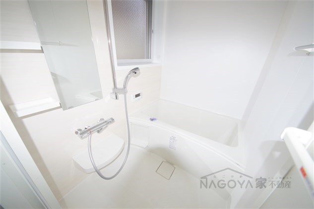 覚王山アパートメント 風呂画像