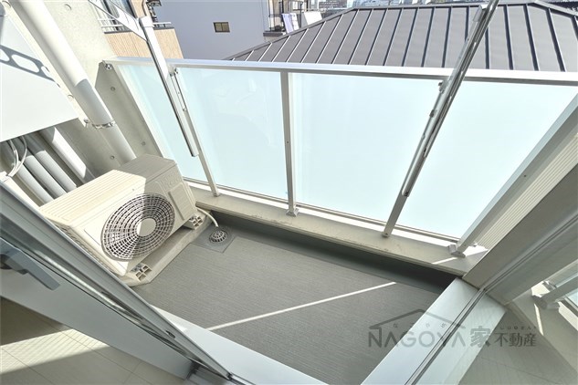 SPACE CUBE HONJIN ベランダ