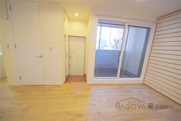 コレクション新瑞橋 リビング