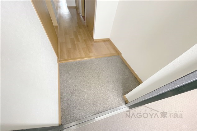 Rapport中江 玄関