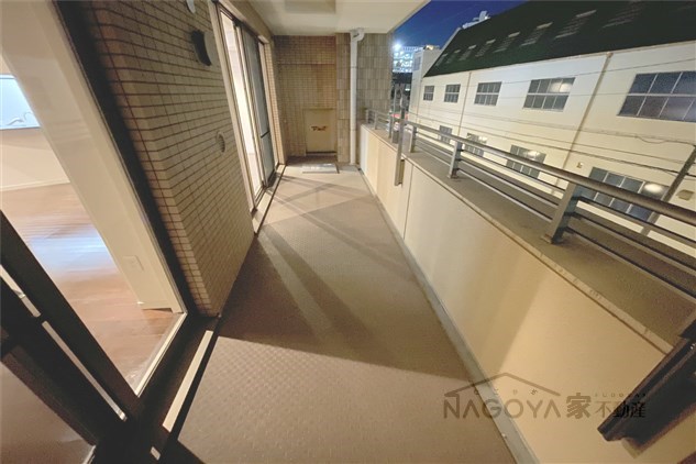 ライオンズガーデン東別院 ベランダ