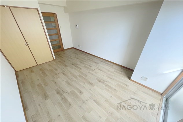 セントラルハイツ堀田 リビング