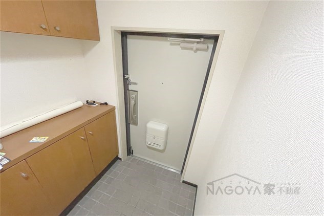 イトーピア紅葉舎金山マンション 玄関