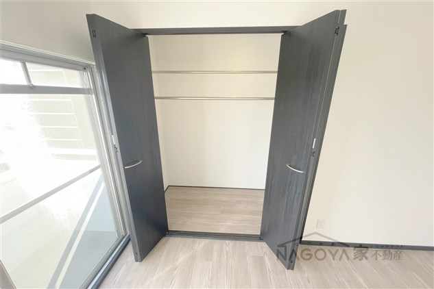 キクシンビル その他12