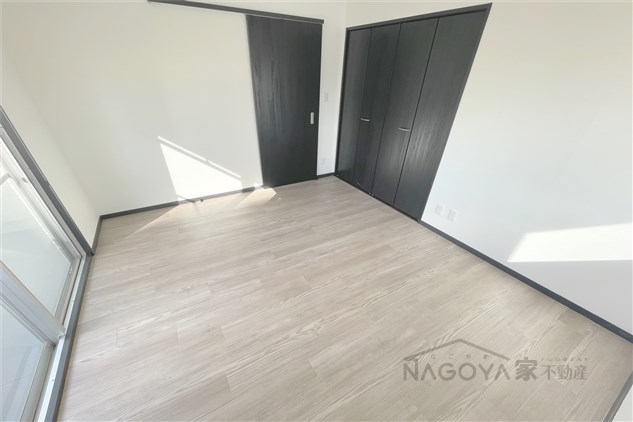 キクシンビル その他14