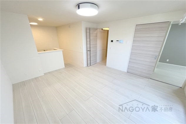 eclat AKEBONO リビング