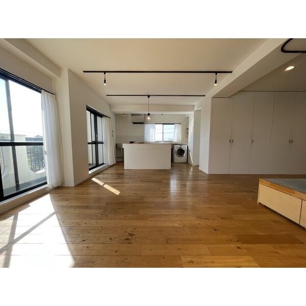 aurora　building リビング