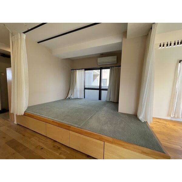 aurora　building ベッドルーム