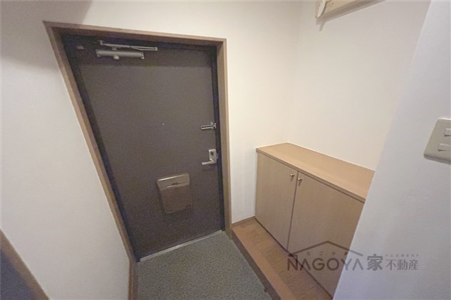 第２中央ビル 玄関