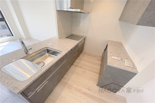 アヴァンセテラス瑞穂日向町 キッチン