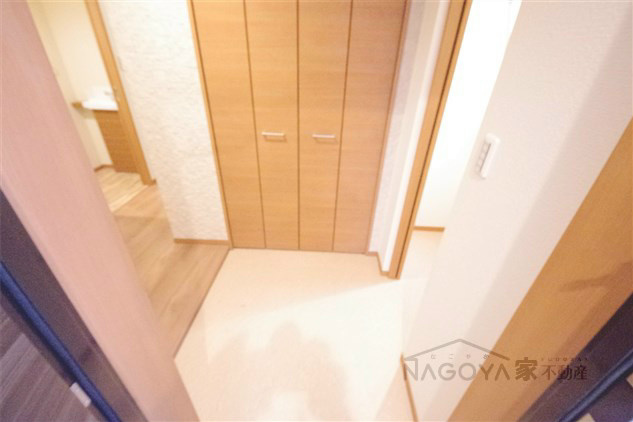 リモージュ徳川 玄関