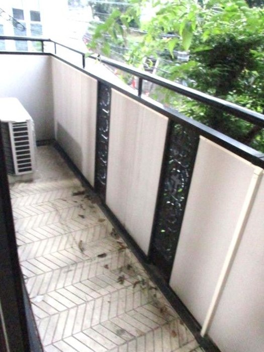 イーストサイドコテージ ベランダ