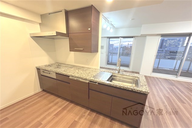 プラウドタワー名古屋久屋大通公園 キッチン