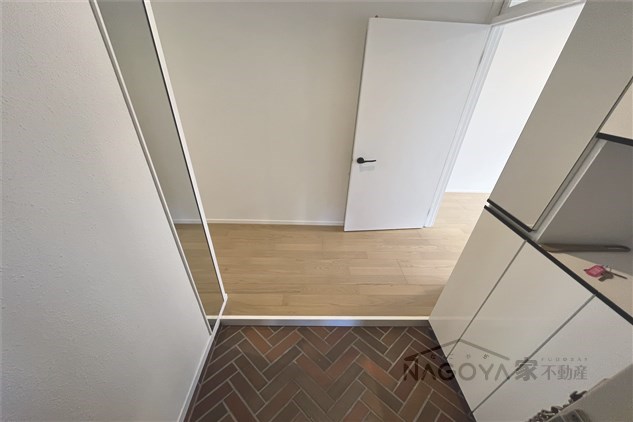 ルモン覚王山 玄関