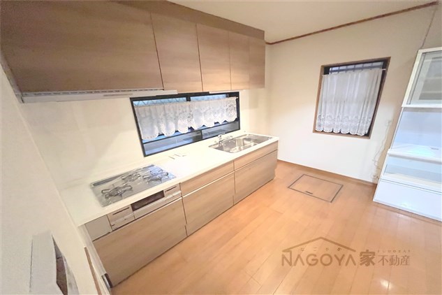 日和町5丁目戸建 キッチン