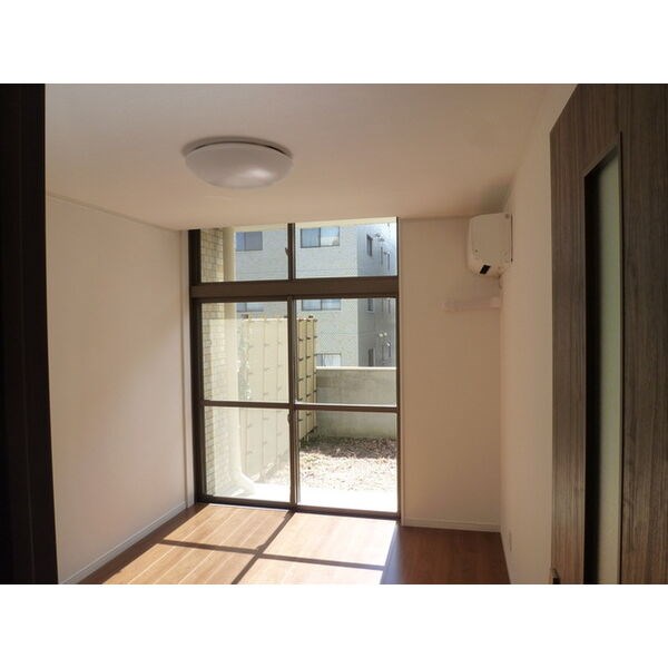 ライオンズマンション虹ヶ丘E棟 ベッドルーム