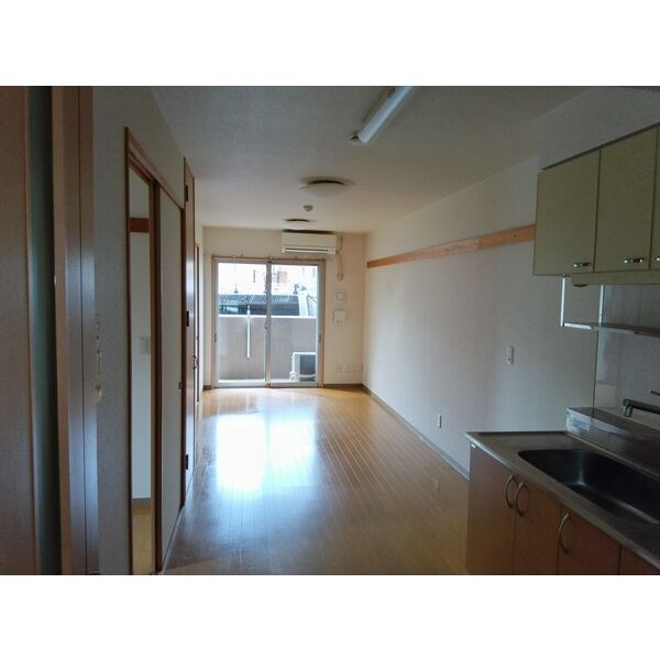 サンコート八事1棟 リビング