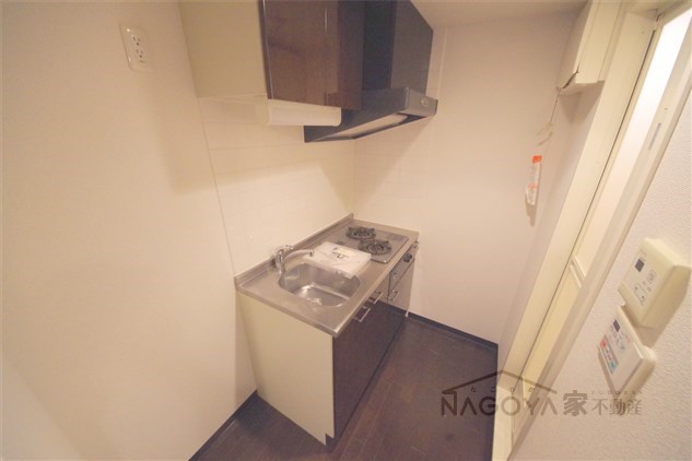 プレミアムコート名古屋金山インテルノ キッチン