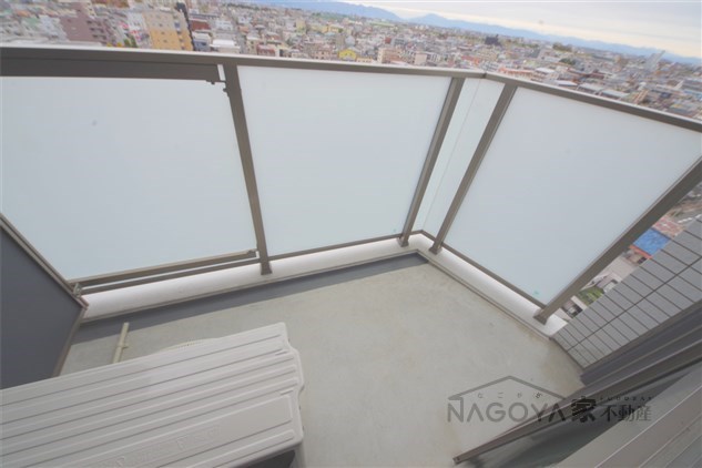 グランパークタワー ベランダ