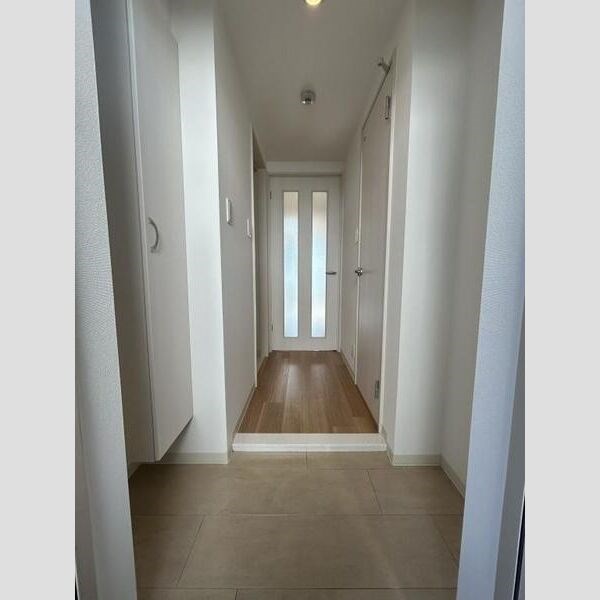 ラ・グランディール 玄関