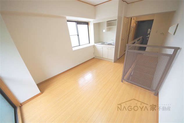 赤坂第一ビル リビング