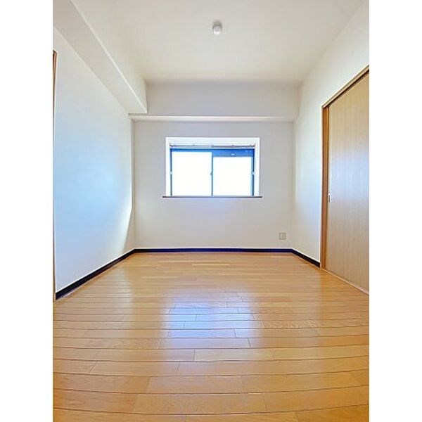 レージュ白砂 ベッドルーム