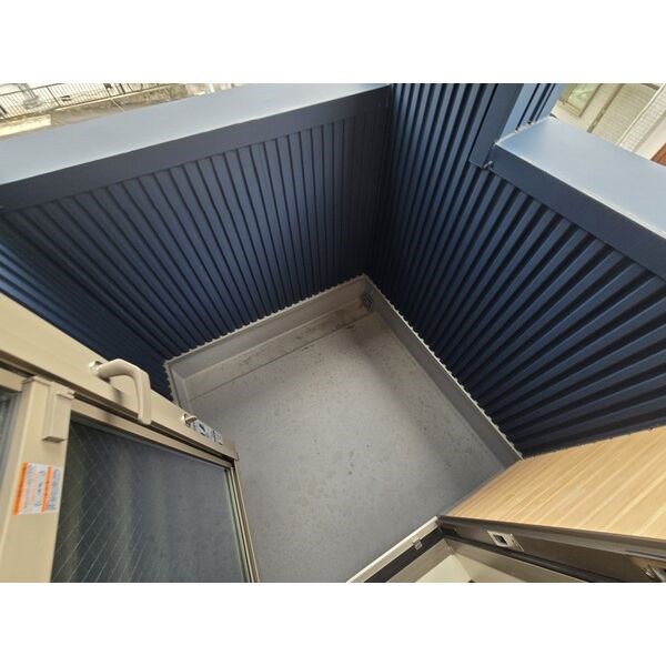 カッツェカヤバ ベランダ