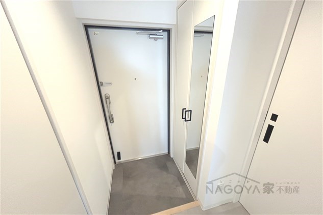 CrossRoad SasashimaLive 玄関