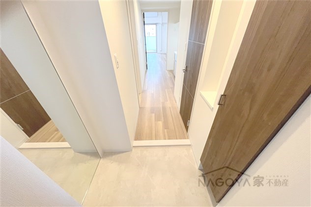 セイワパレス吹上公園 玄関