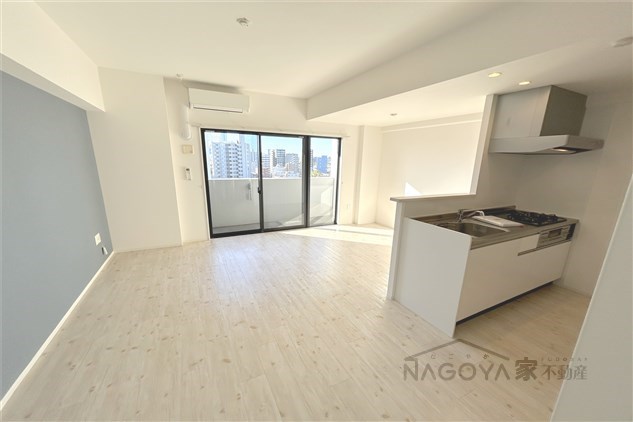 スリーアイランドタワー名駅北 リビング