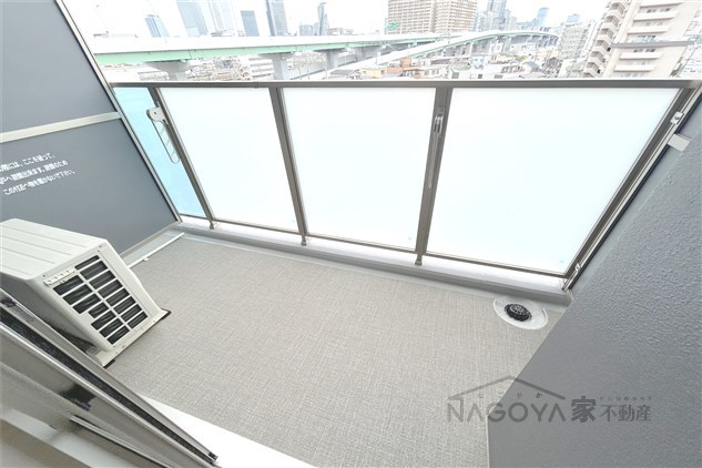 アドバンス名古屋シュテルン ベランダ