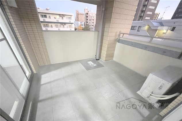 グランデージ泉 ベランダ