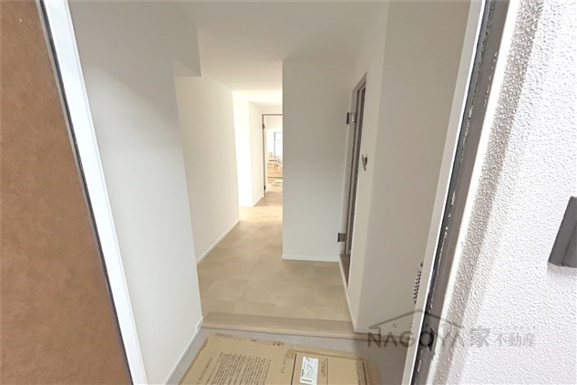 エシール白川 玄関