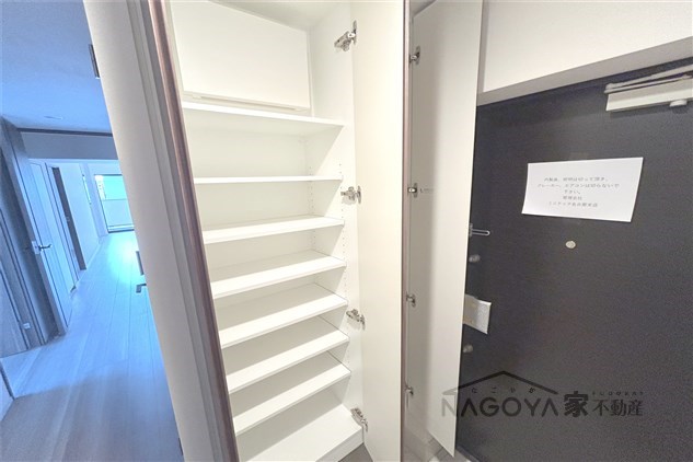 GRAN PASEO名古屋伏見 玄関