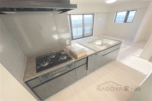 レ・ジェイド名古屋 キッチン