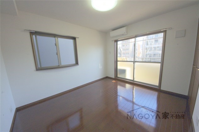 タウンライフ今池駅前 リビング