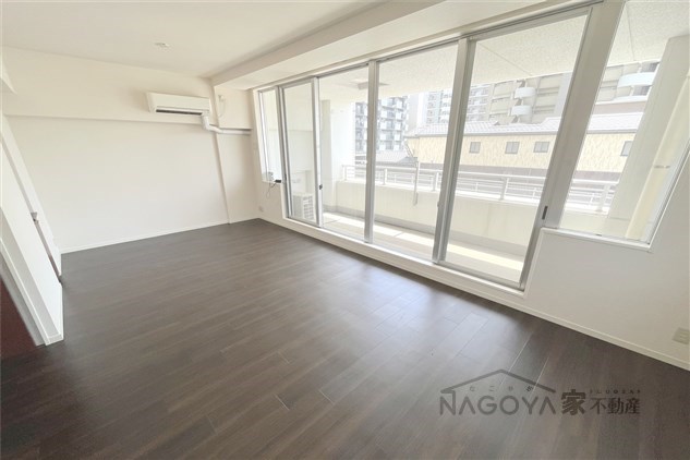 プレディアスタイル千種北 リビング