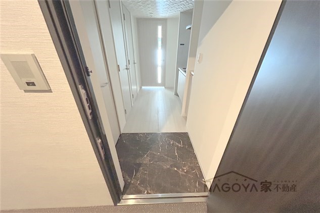 CREST TAPP新栄 玄関