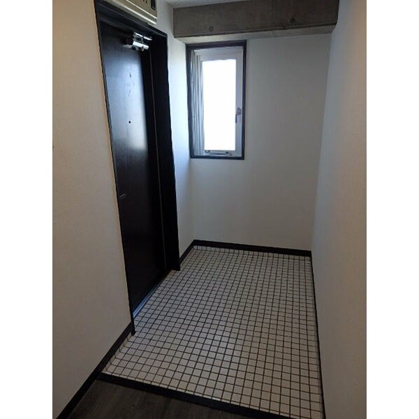 第３シャトーこがね 玄関