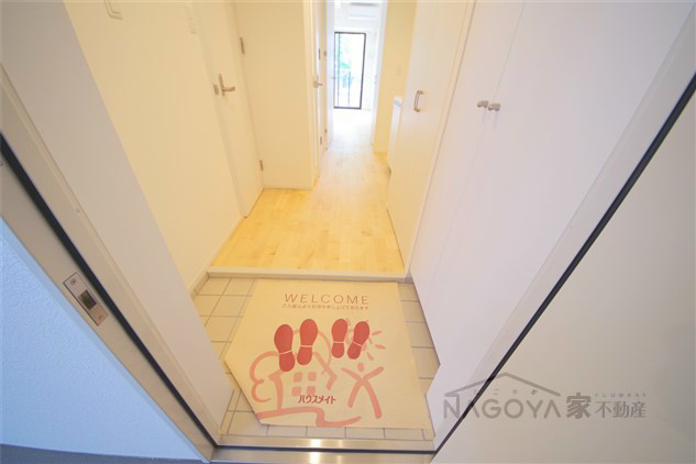 コンフォート新栄 玄関