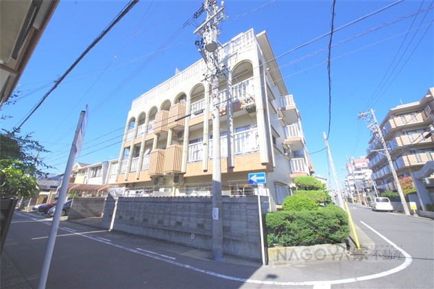 ヴィラ千石 外観写真