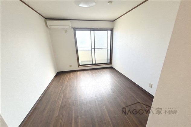 メゾン尾頭橋 リビング