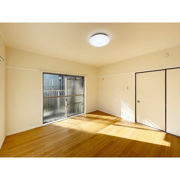 桜山スカイマンション リビング