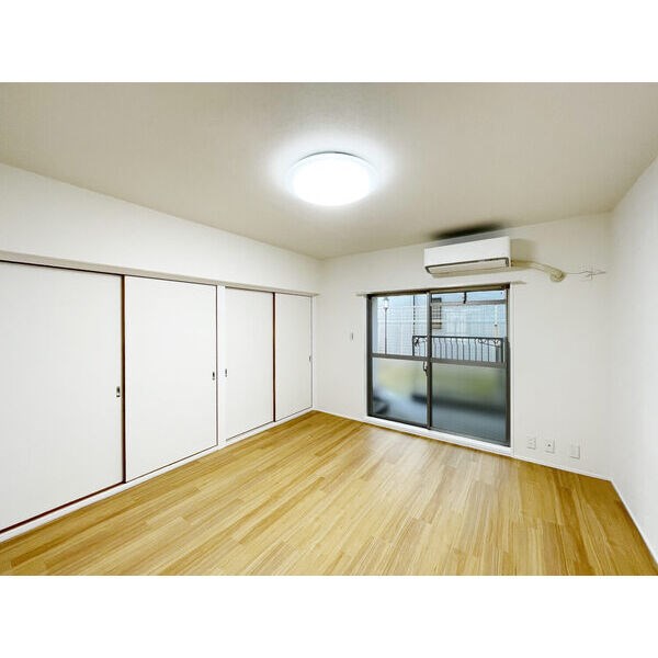 桜山スカイマンション ベッドルーム