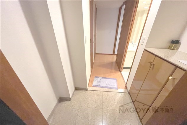 グラン・アベニュー名駅 玄関